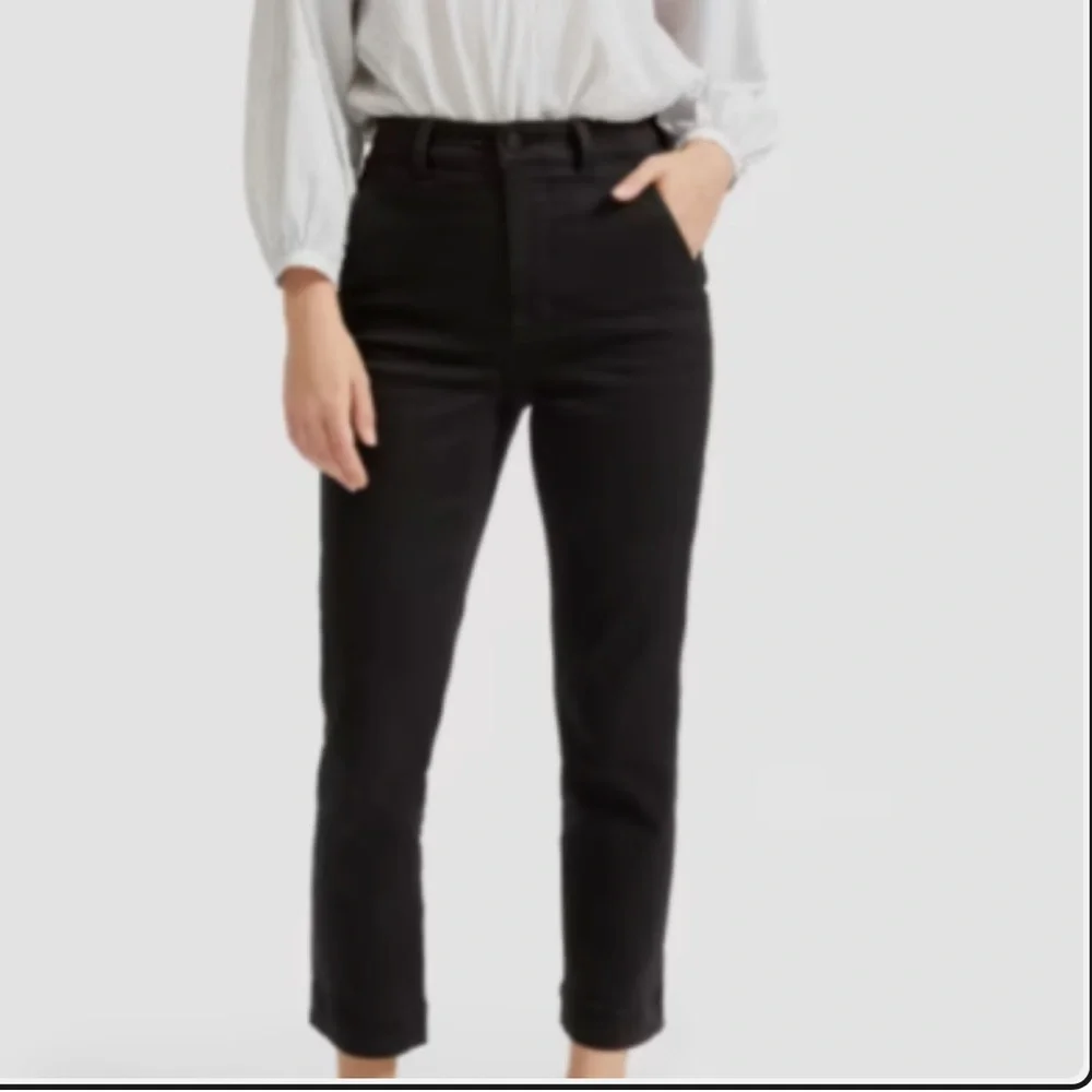 EVERLANE The Slim Leg Crop Pants